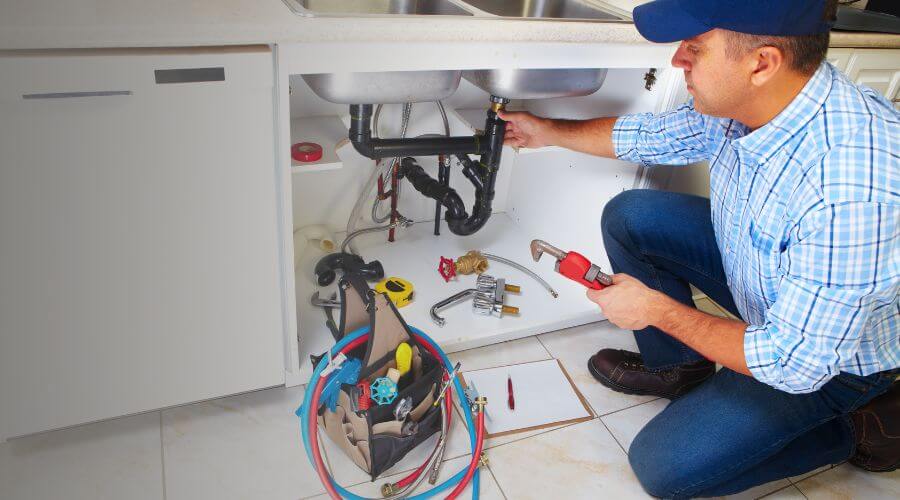Expert burst pipe repair services in Cohagen, MT